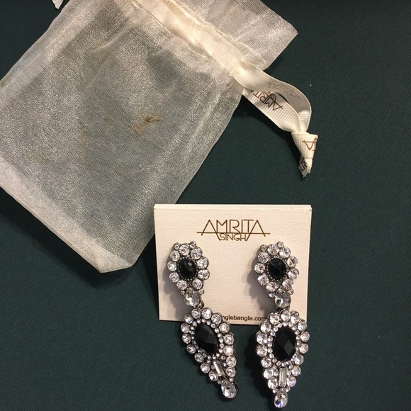 Amrita Singh Earrings - Never worn - Picture 3 of 5
